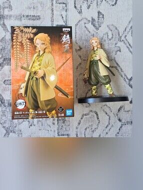 Bandai Demon Slayer Figure - Yellow & Green Zenitsu Statue